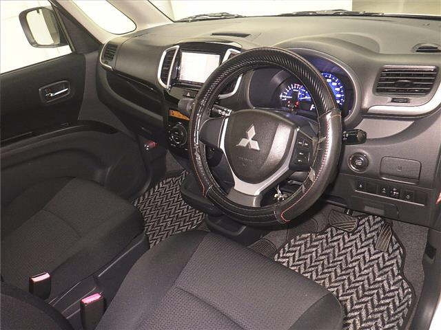 MITSUBISHI DELICA D2 2014