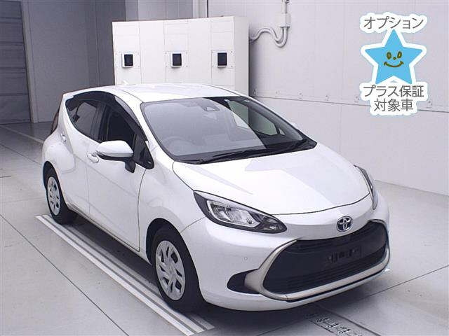 TOYOTA AQUA 2022
