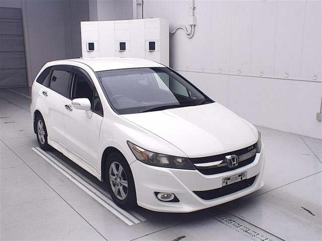 HONDA STREAM 2010