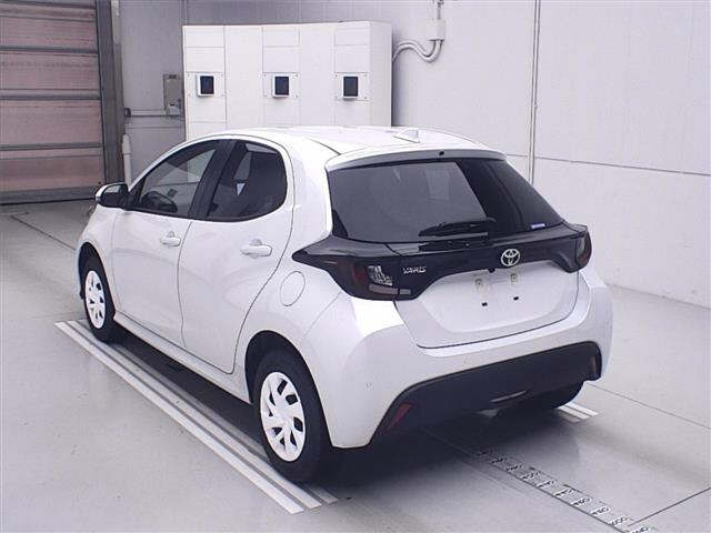 TOYOTA YARIS 2024