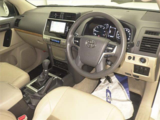 TOYOTA LAND CRUISER PRADO 2019