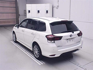 TOYOTA COROLLA FIELDER 2019