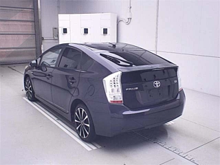 TOYOTA PRIUS 2010