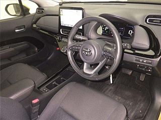 TOYOTA AQUA 2021