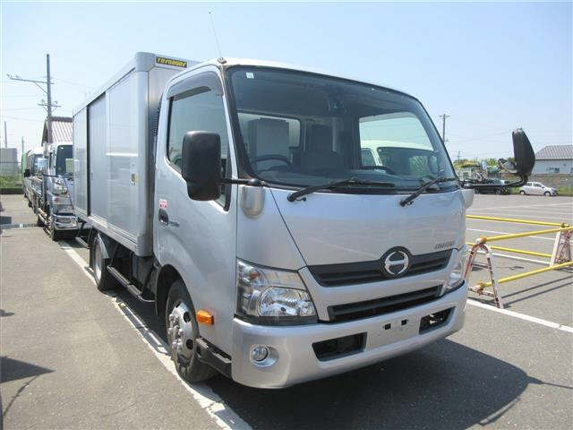HINO DUTRO 2015