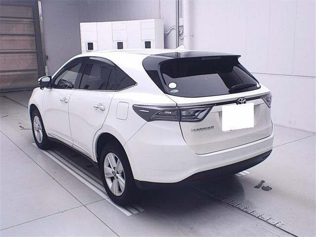 TOYOTA HARRIER 2017