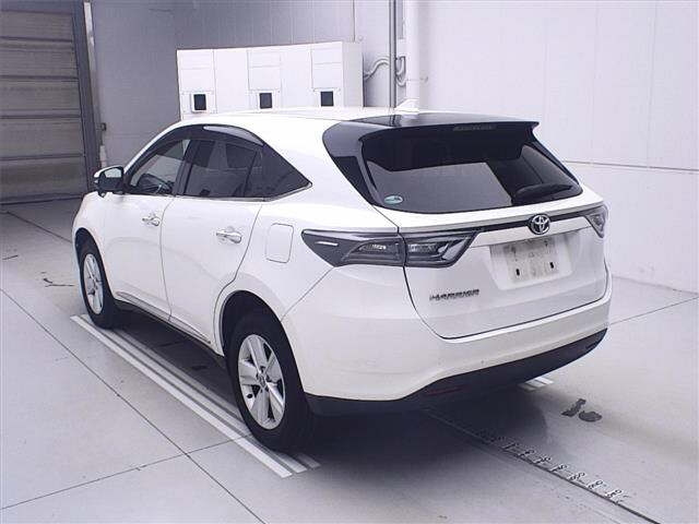 TOYOTA HARRIER 2015