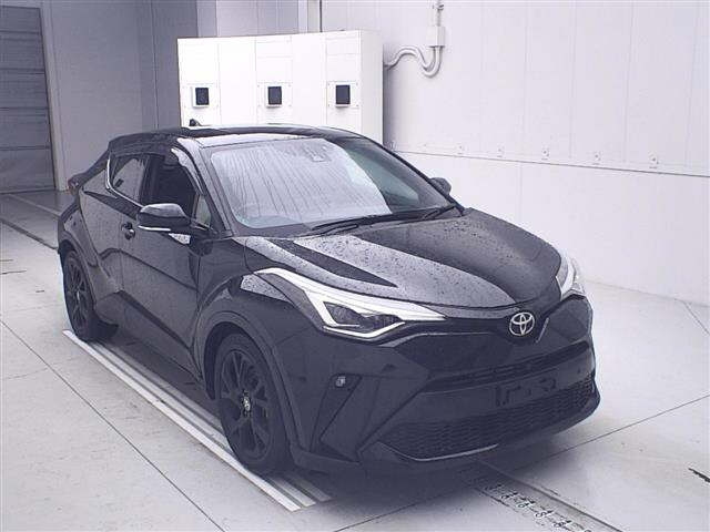 TOYOTA C-HR 2023