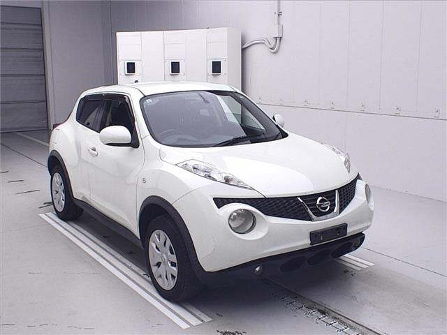 NISSAN JUKE 2011