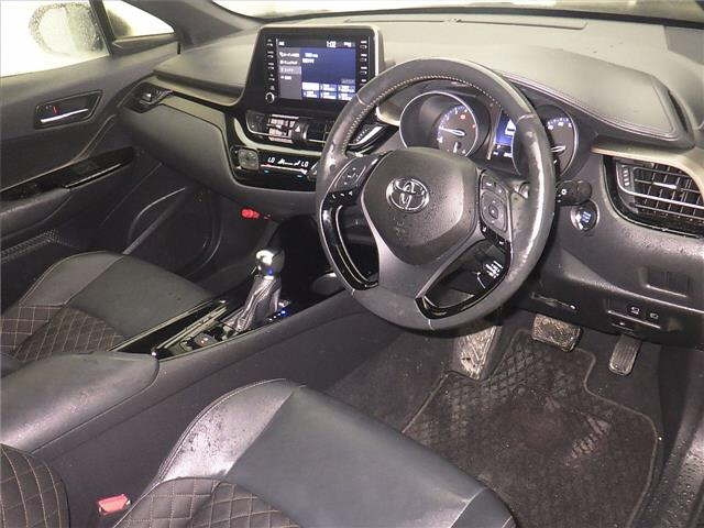 TOYOTA C-HR 2023