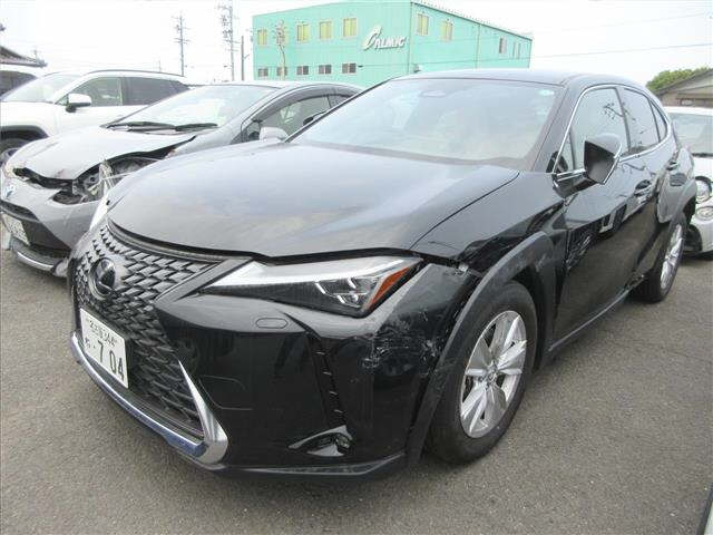 LEXUS UX 2024