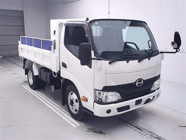 HINO DUTRO 2016