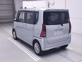 DAIHATSU TANTO 2020
