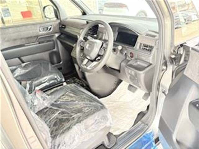 HONDA STEP WAGON 2025