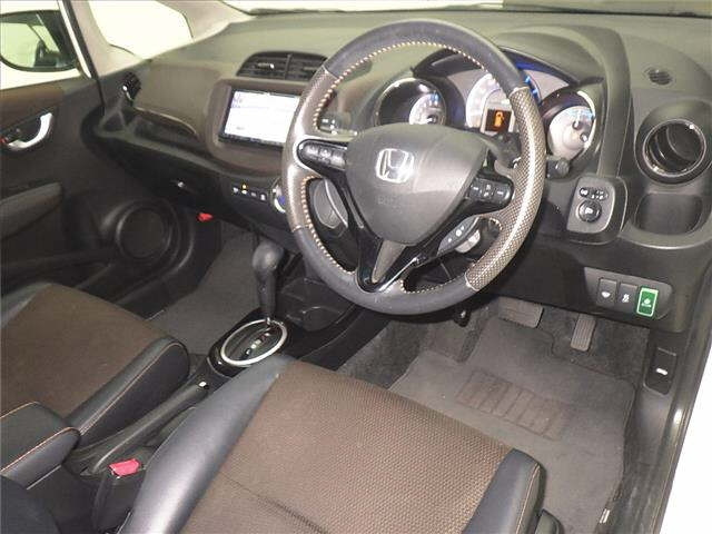 HONDA FIT SHUTTLE 2012