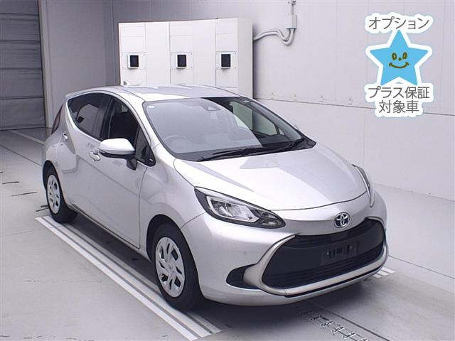 TOYOTA AQUA 2022