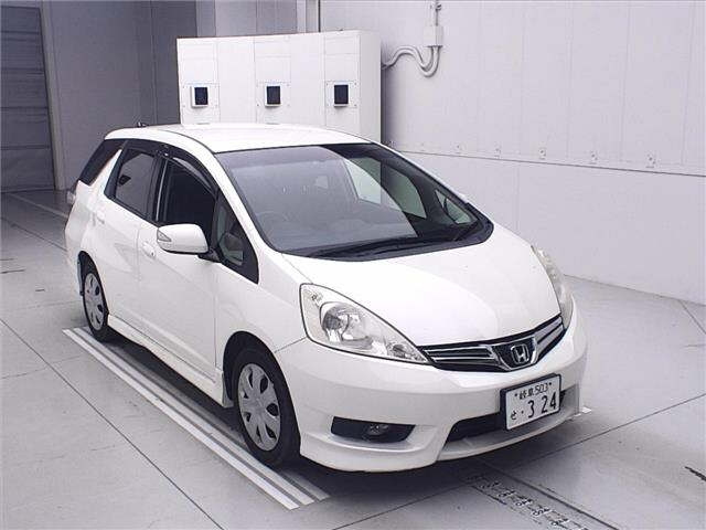 HONDA FIT SHUTTLE 2013