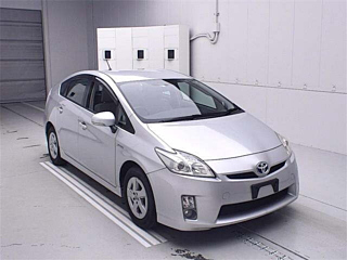TOYOTA PRIUS 2010