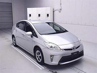 TOYOTA PRIUS 2012