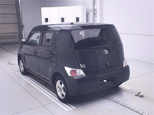 TOYOTA BB 2009