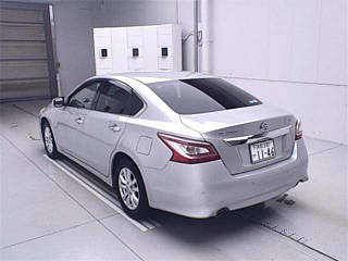 NISSAN TEANA 2019