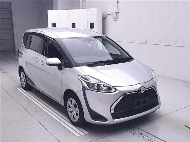 TOYOTA SIENTA 2019