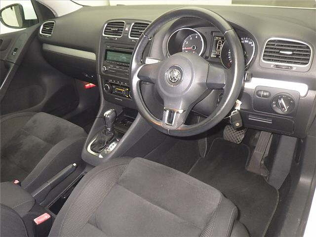 VOLKSWAGEN GOLF 2012