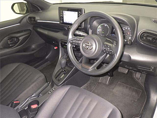 TOYOTA YARIS 2021