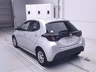 TOYOTA YARIS 2021