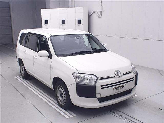 TOYOTA PROBOX 2020