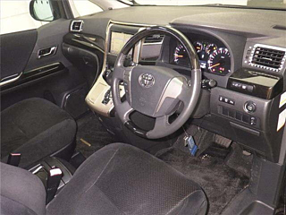 TOYOTA VELLFIRE 2011