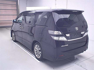 TOYOTA VELLFIRE 2011