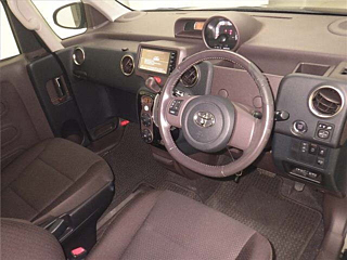 TOYOTA SPADE 2015