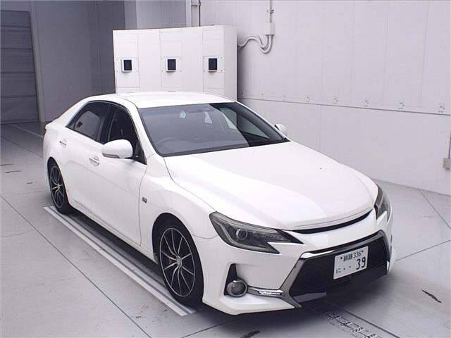 TOYOTA MARK X 2013