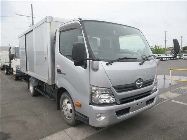 HINO DUTRO 2015