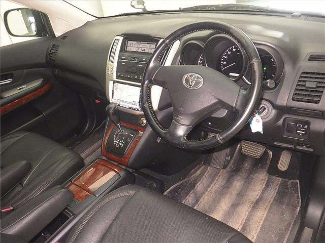TOYOTA HARRIER 2008