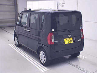 DAIHATSU TANTO 2018