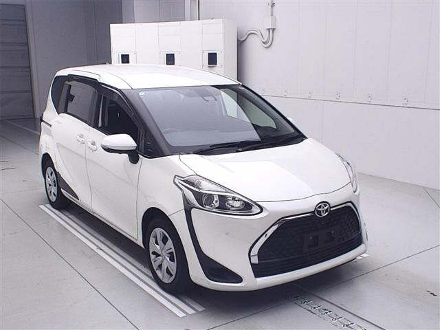 TOYOTA SIENTA 2020