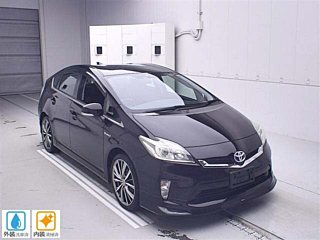TOYOTA PRIUS 2013