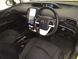 TOYOTA PRIUS PHV 2017