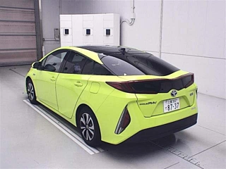 TOYOTA PRIUS PHV 2017