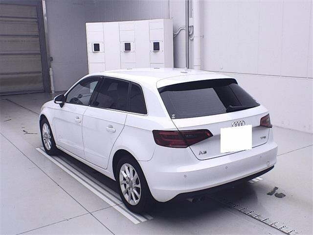 AUDI A3 2015
