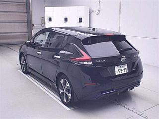 NISSAN LEAF 2018