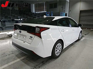 TOYOTA PRIUS 2022