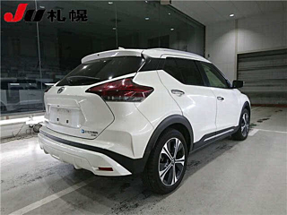 NISSAN KIX 2023