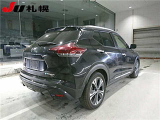 NISSAN KIX 2023