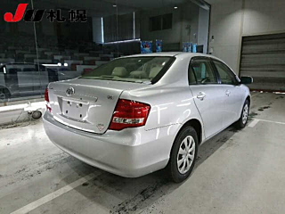 TOYOTA COROLLA AXIO 2011