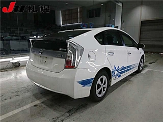 TOYOTA PRIUS PHV 2012
