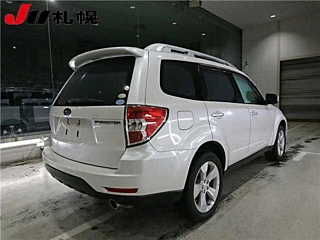 SUBARU FORESTER 2010