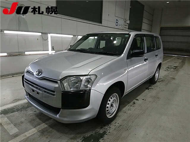 TOYOTA SUCCEED 2017